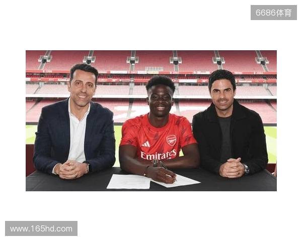 天空:萨卡尚未和阿森纳达成协议,但续约谈判非常积极 天空:萨卡尚未和阿森纳达成协议,但续约谈判非常积极